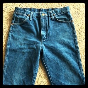 High-waisted vintage wranglers.